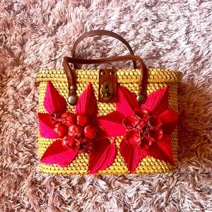 Vintage 1950’s Woven Straw Raffia Tiki Tropical Bag with Hit Pink Flowers